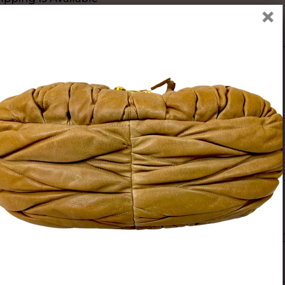 Awesome Miu Miu bag 💯authentic - Picture 9 of 14